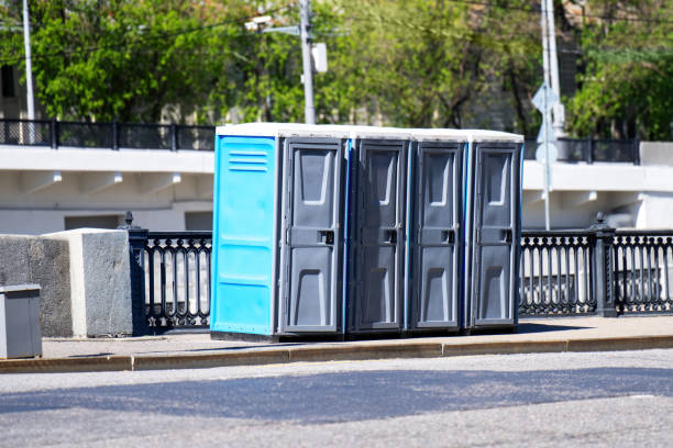 Best Porta potty rental near me  in Opa Locka, FL